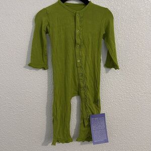 NWT-Kickee Pants-Green (meadow)bamboo coveralls w/ muffin ruffle-Size 6-9months